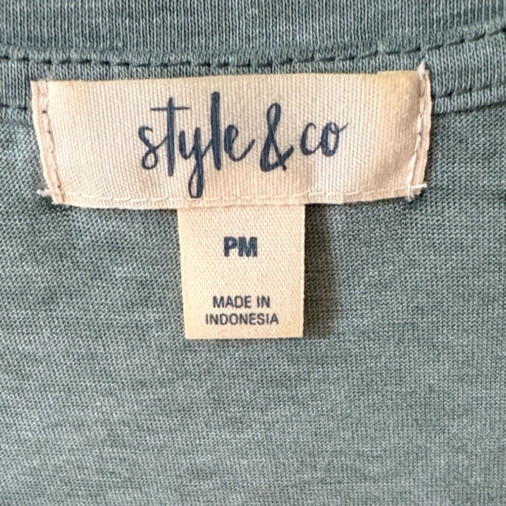 Style & Co. - Picture 2 of 5
